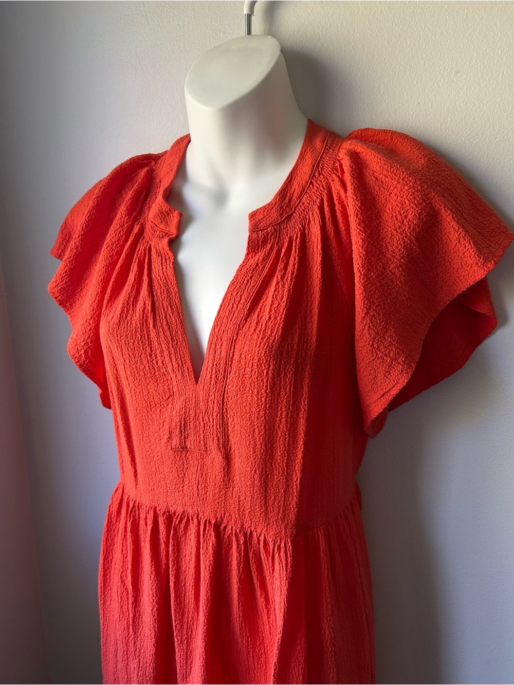🛍️ 2/$40🛍️ Calvin Klein Flutter Sleeve V-Neck Midi Dress - Picture 2 of 10